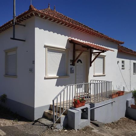 Casa 4 Estacoes Villa Batalha Exteriör bild
